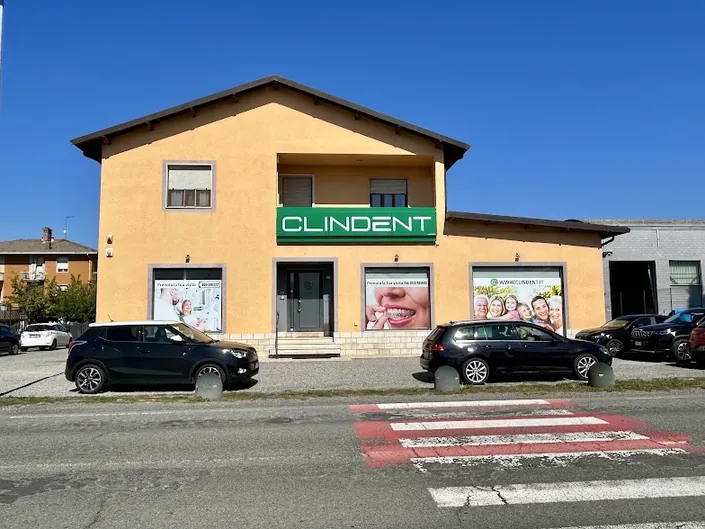 Dentista Basaluzzo – CLINDENT