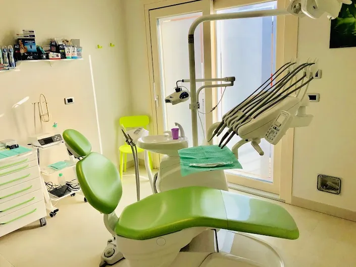 Ivodent Srl Studio Medico Dentistico