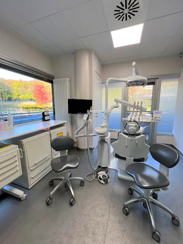 Ambulatorio Dentistico Madonna Bianca – dr.ssa A.Carneri dr.P.Chemolli dr.ssa F.Corradini