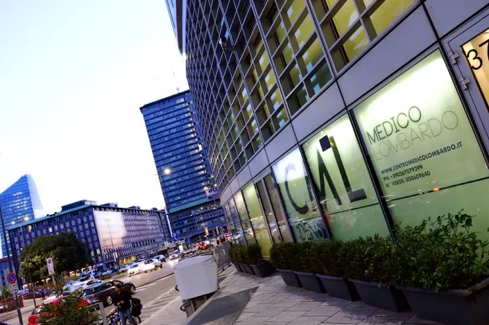 DENS Milano | Studio Dentistico Milano – Impianti dentali Milano