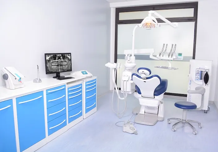 Dentista Como Studio Conti