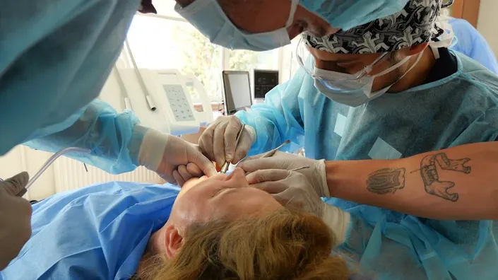 Dott. Francesco Villani, Dentista