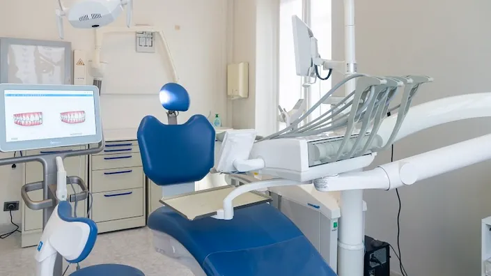 Dott.ssa Selvaggia Brigo Dentista Torino