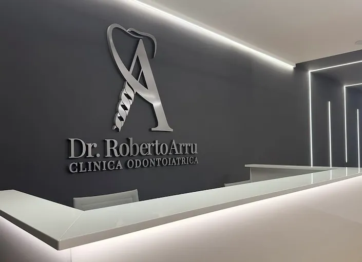 Dr. Roberto Arru – Clinica Odontoiatrica