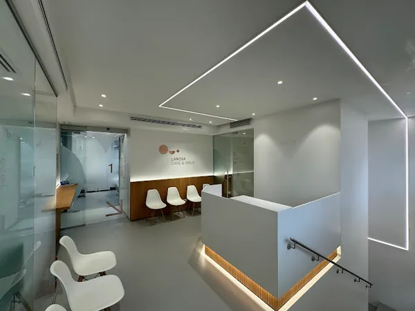 Larosa Care And Smile