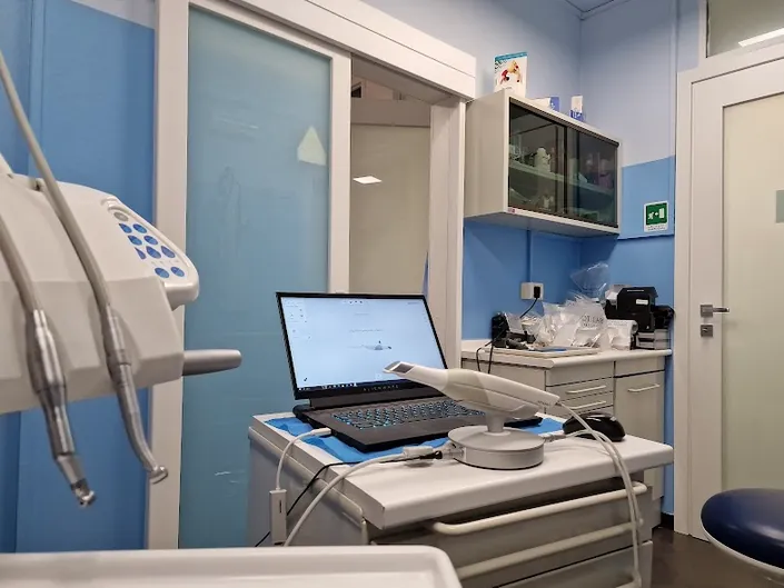 Odontomed Srl | Dentista a Novara
