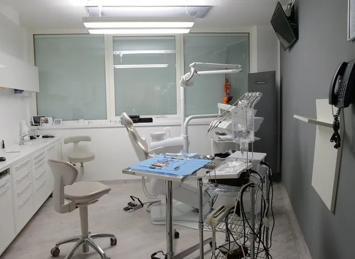 Studio Dentistico Dott. Francesco Petrolli