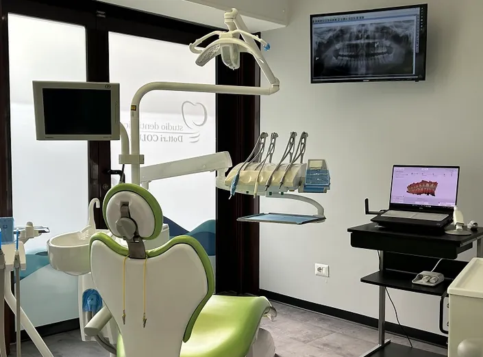Studio Dentistico Dott.ri Colucci