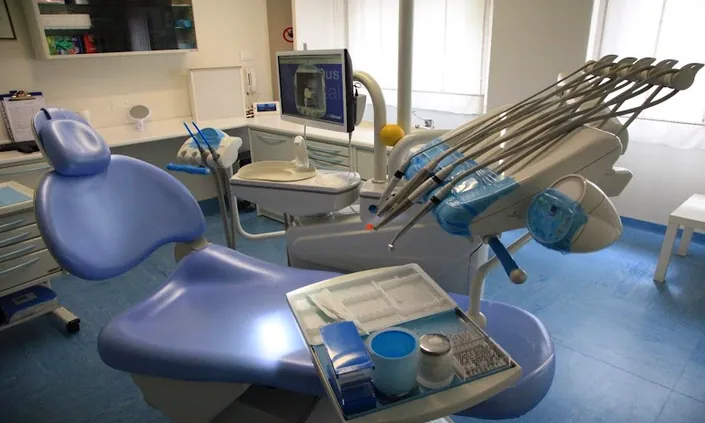 Studio Dentistico Dott.ssa Ekanga Laure