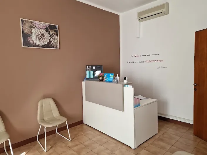 Studio Dentistico dott.ssa Maria Estera Cocirca