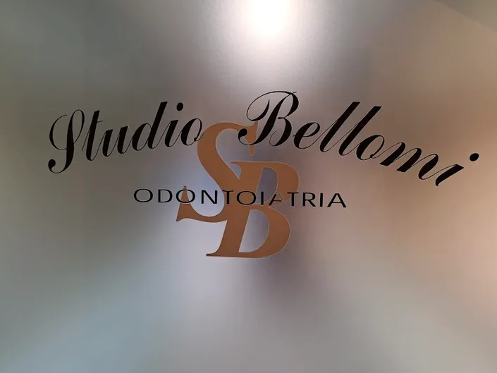 studio dentistico Dr. Maurizio Bellomi