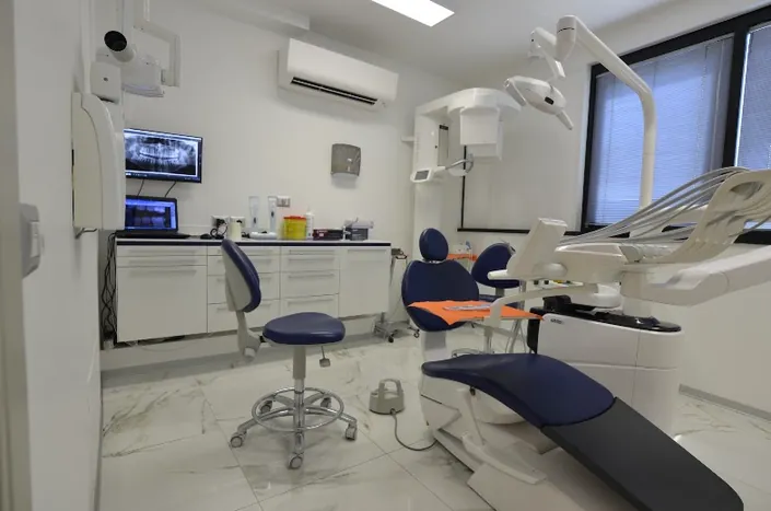 Studio Dentistico Lorenzano