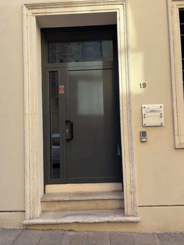 Studio dentistico portelli