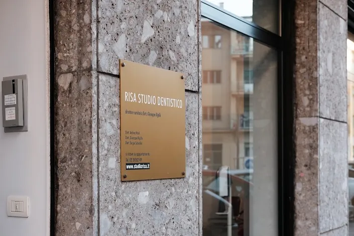 Studio Dentistico Risa