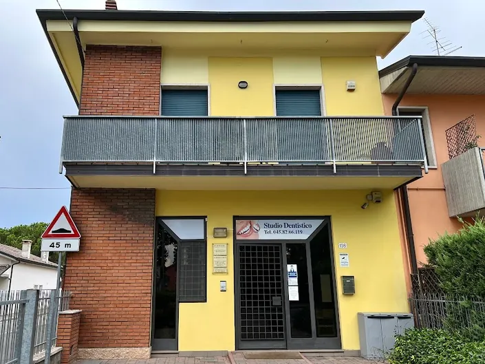 Studio Dentistico Ruggeri Sas