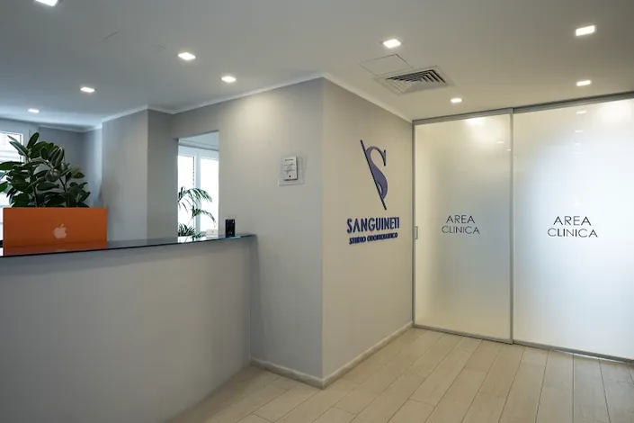 Studio Dentistico Sanguineti