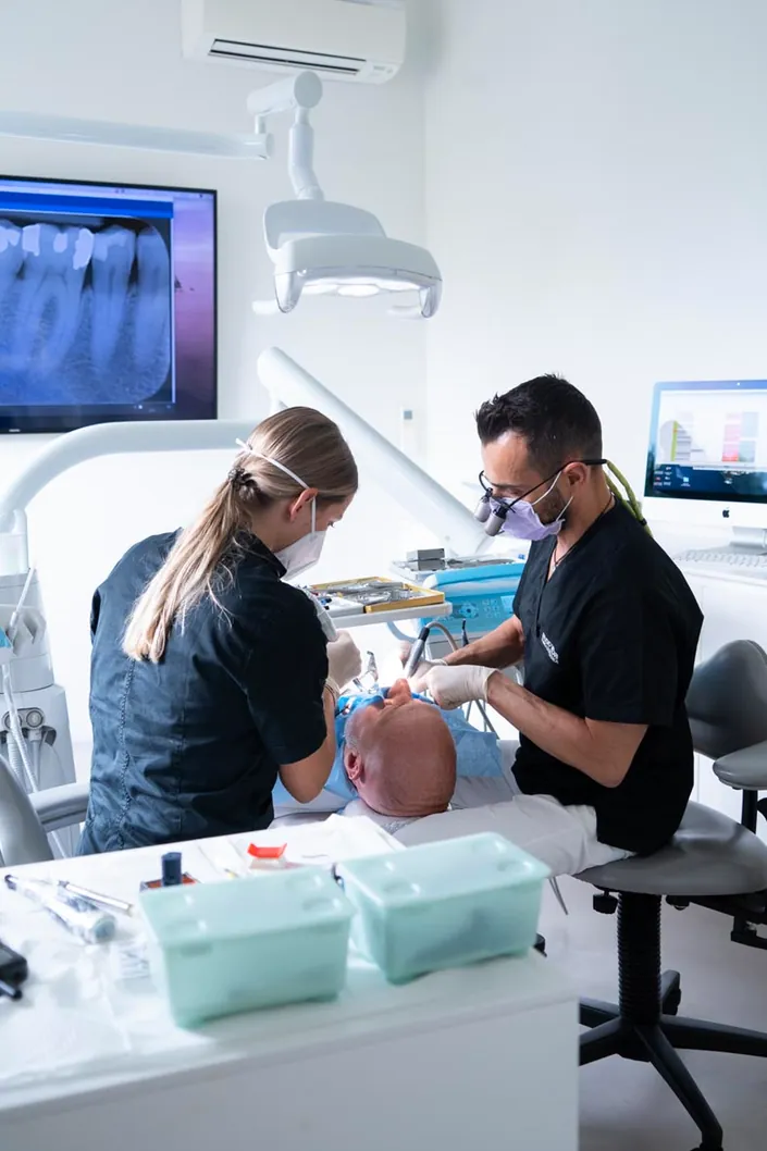 Studio Dentistico Simone Vaccari