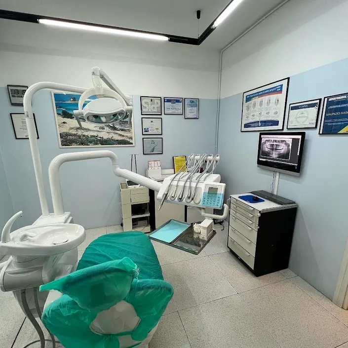 Studio Medico Dentistico Carloni-Raso